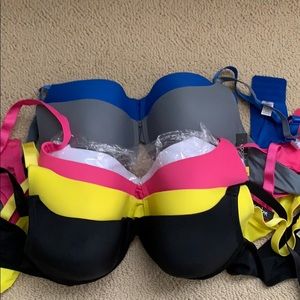6 brand new coobie bras. Size 40D